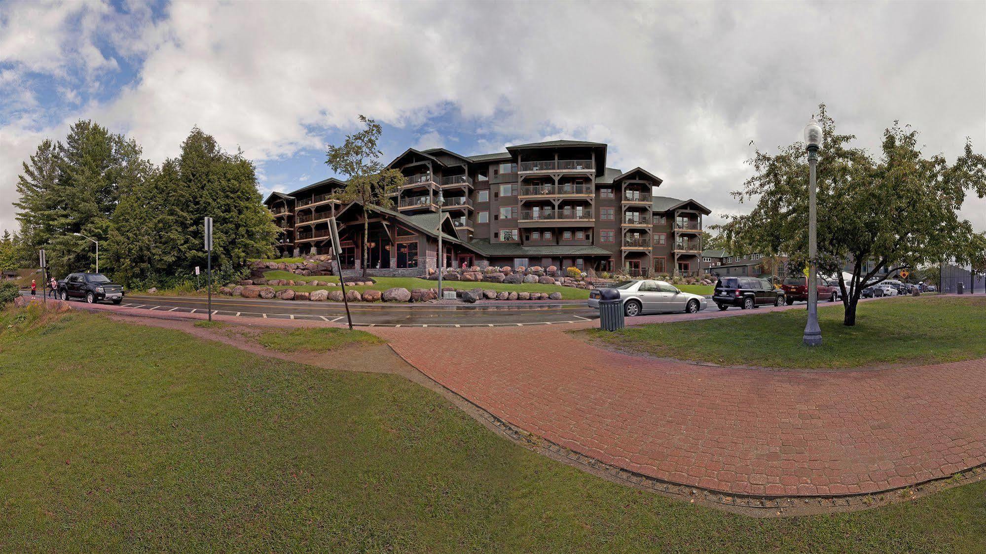 Hampton Inn & Suites Lake Placid Eksteriør bilde